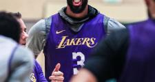 JNSPORTS-Faker赛事官方发布爆冷新规，湖人争议不断！的简单介绍