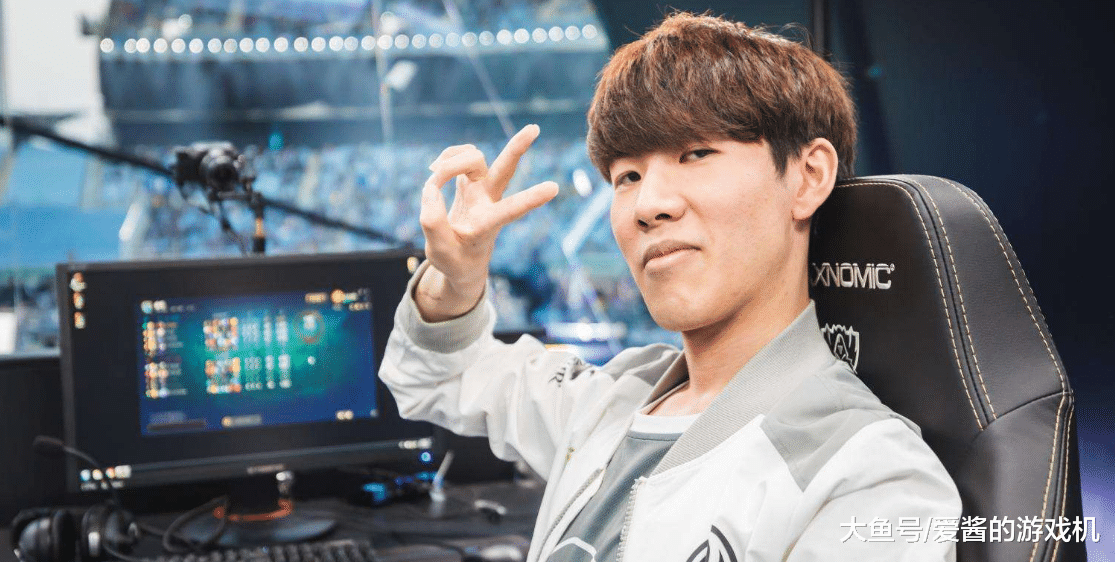 包含TheShy回归赛场，惊险取胜首场状态亮眼，FPX观众沸腾！的词条